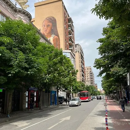 Center Easy_luxury *